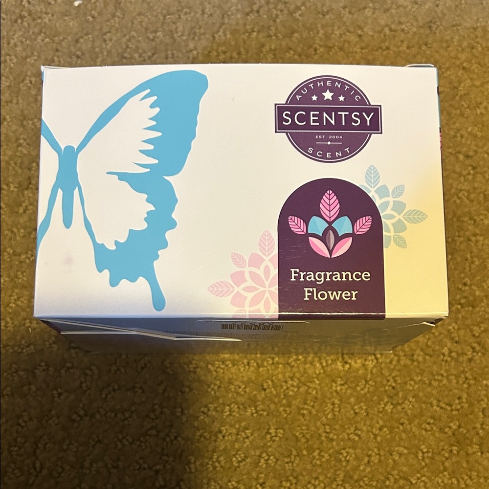 Scentsy Fragrance Flower - Blue and Pink Design